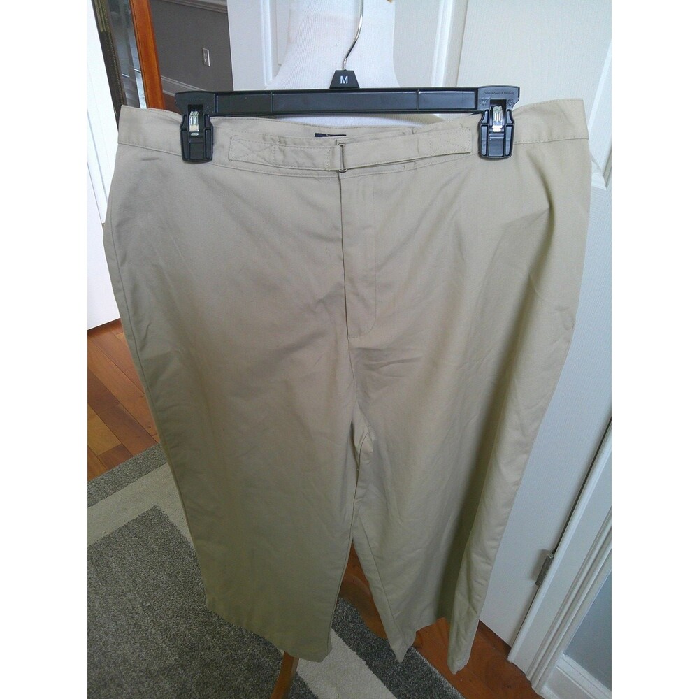 NWT  DOCKERS Khaki Cropped Capri Pants Cotton Blend  Zip Front Size  16 Waist 34